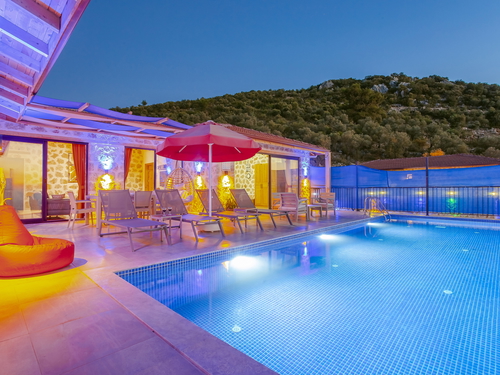  gece  -  Kasım
  | Kalkan Yeşilköy Villa (4 Kişilik, Özel Havuzlu, Jakuzili Seçenekli)